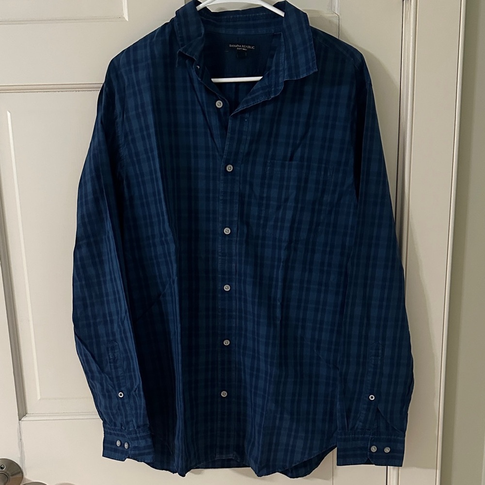 Banana Republic Navy Plaid Casual Shirt